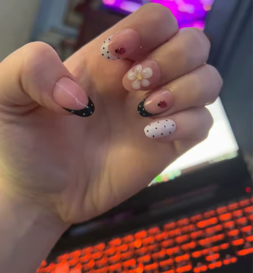 Mio Mate customer nails